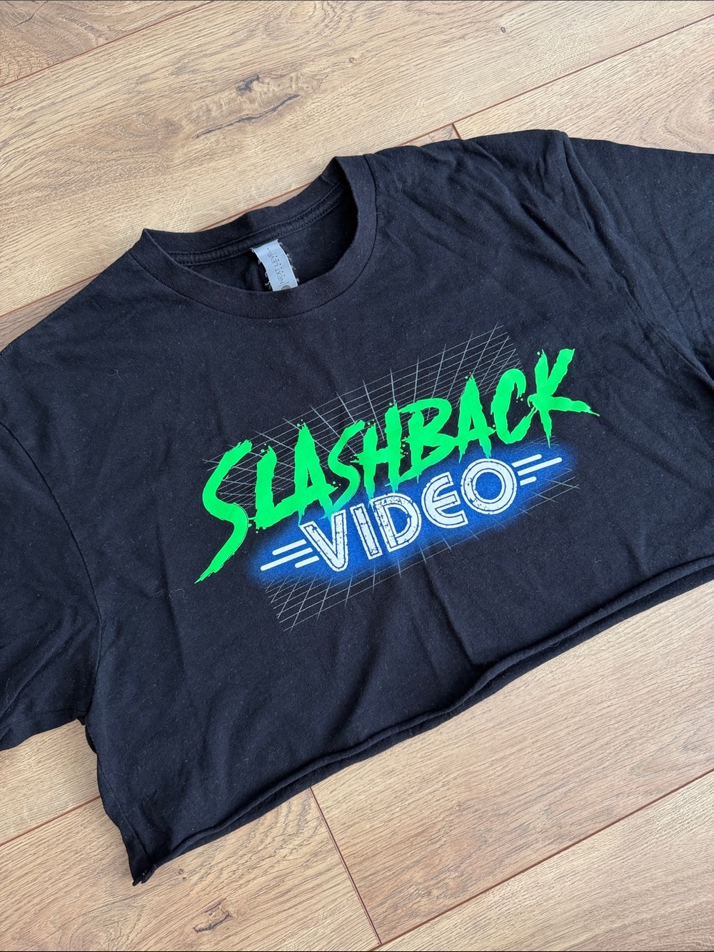 Slashback Video cropped tshirt